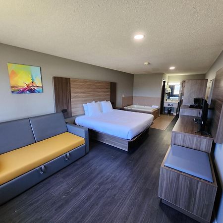 Motel Super 8 By Wyndham Hayward Wi Esterno foto