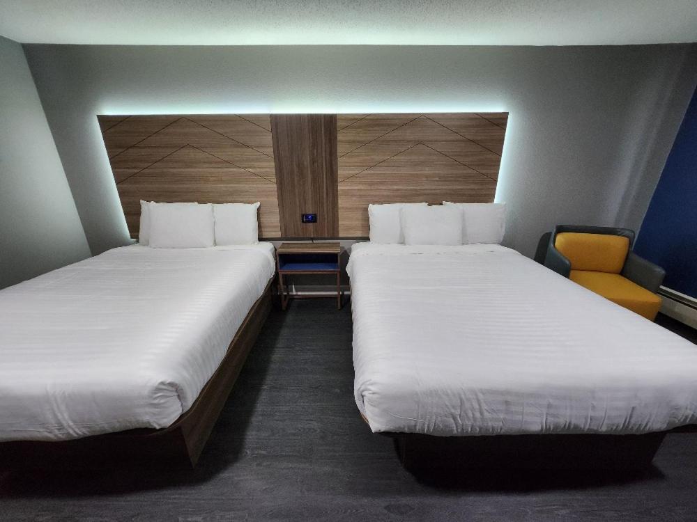 Motel Super 8 By Wyndham Hayward Wi Esterno foto