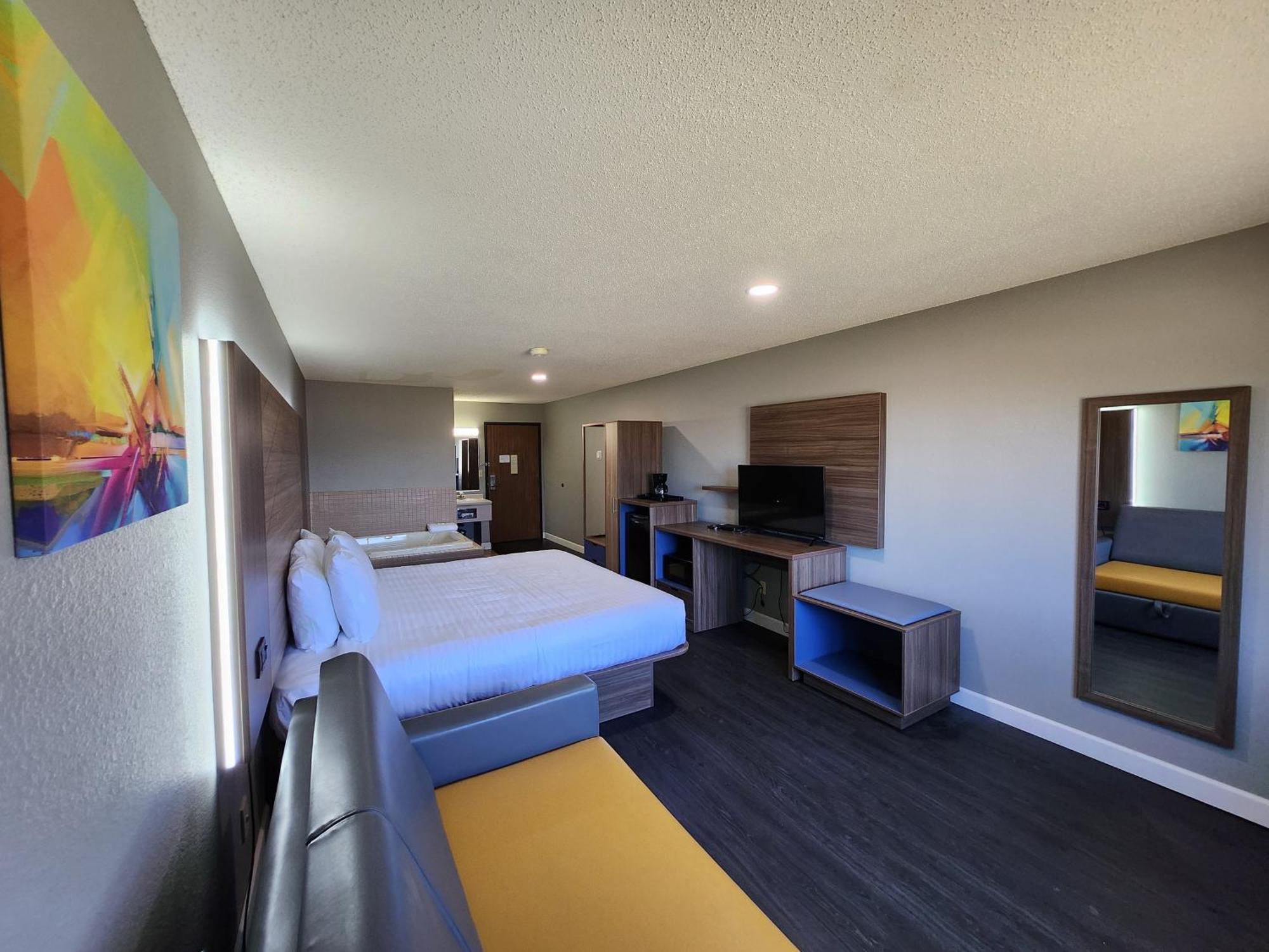 Motel Super 8 By Wyndham Hayward Wi Esterno foto