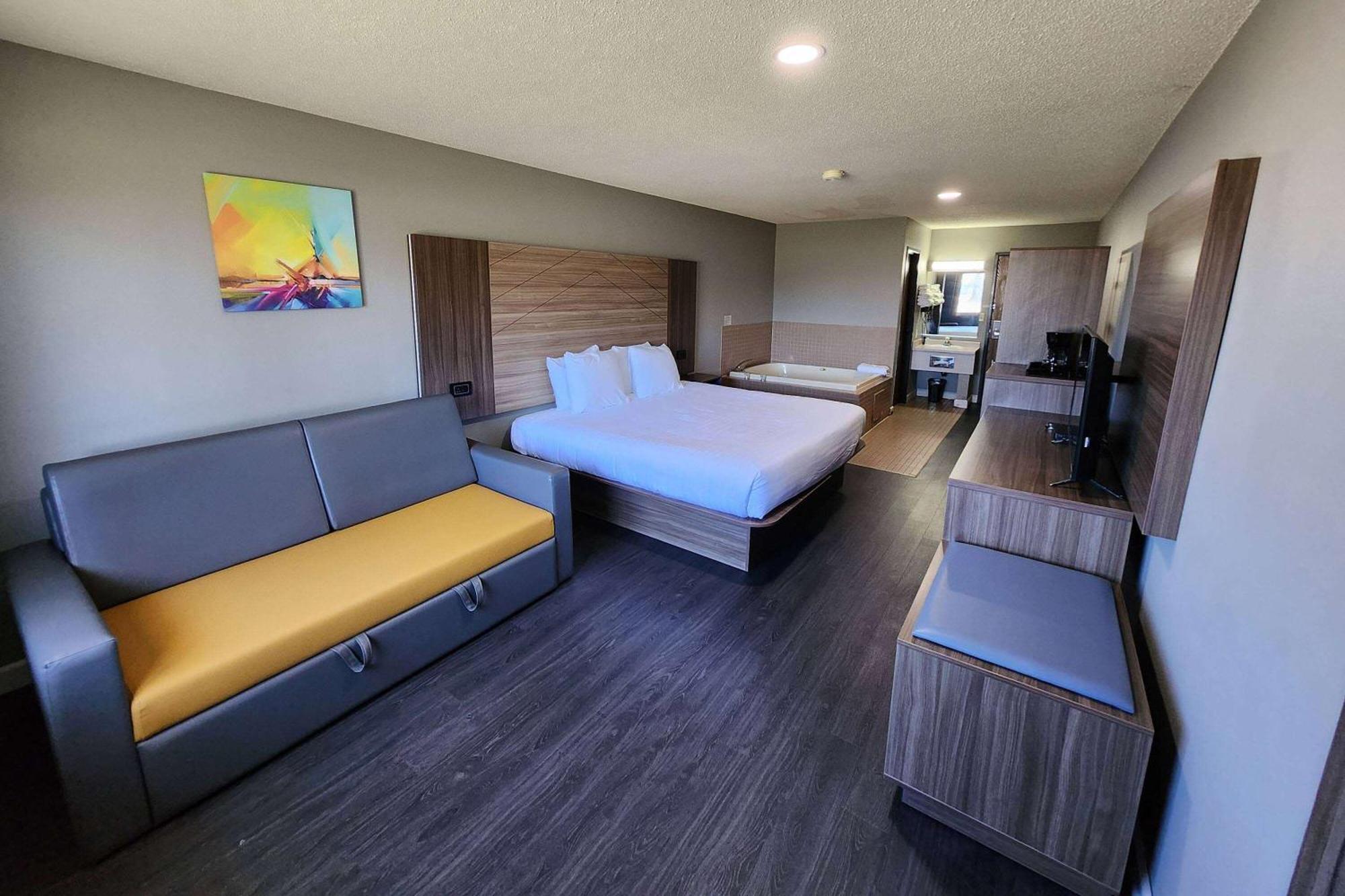 Motel Super 8 By Wyndham Hayward Wi Esterno foto