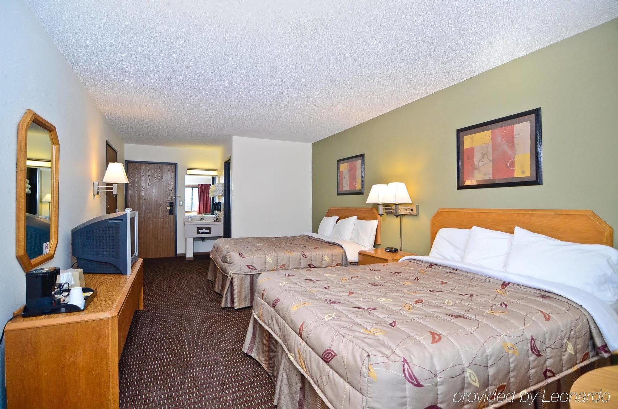 Motel Super 8 By Wyndham Hayward Wi Esterno foto